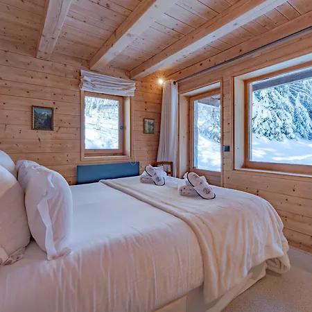 De Luxe Aux Allues Chalet